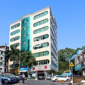 深圳市新清大楼 物业招商 租赁中心 龙岗区写字楼办公室出租