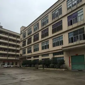深圳市光明区 花园式独门独院 两栋厂房12000平 招商