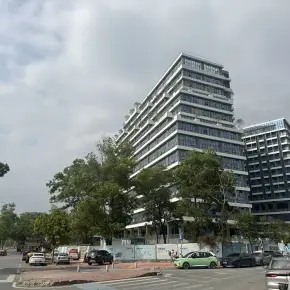 深圳市城投科技大厦 物业招商 租赁中心 龙华区研发办公室出租