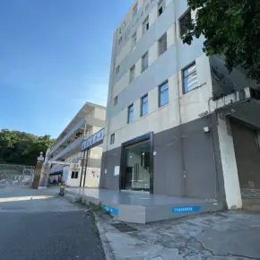 深圳市崩山(三围)工业区 物业招商 租赁中心 宝安区厂房仓库出租
