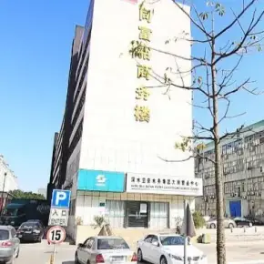 深圳市同富裕商务楼 物业招商 租赁中心 龙华区创意园办公室出租