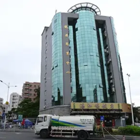 深圳市龙井商业中心 物业招商 租赁中心 南山区厂房仓库出租