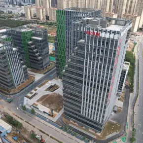 深圳坪山银星生命健康产业园 物业招商 租赁中心 坪山区工业上楼厂房出租