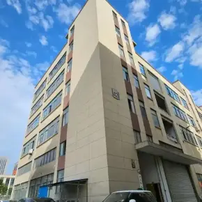 深圳市鸿利兴工业园 物业招商 租赁中心 龙华区厂房仓库出租