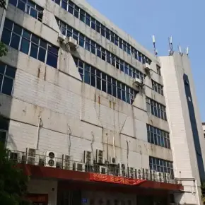 深圳市南岭通信大楼 物业招商 租赁中心龙岗区写字楼办公室出租